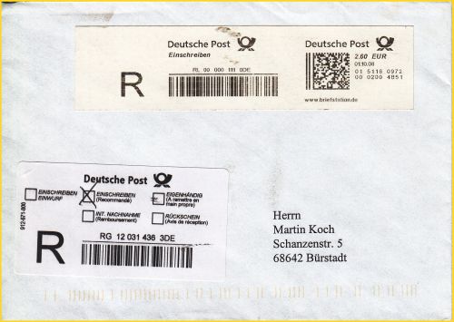 Der erste Einschreibebrief am Standort Briefzentrum 60 kurz nach Mitternacht am 1. Oktober 2008 über den maschinellen Teil aufgegeben - allerdings erfolgte nach dem dritten von sieben eingelegten Briefen schon der erste Absturz des Gerätes und die Techniker mußten erstmals eingreifen Der erste Einschreibebrief am Standort Briefzentrum 60 kurz nach Mitternacht am 1. Oktober 2008 über den maschinellen Teil aufgegeben - allerdings erfolgte nach dem dritten von sieben eingelegten Briefen schon der erste Absturz des Gerätes und die Techniker mußten erstmals eingreifen