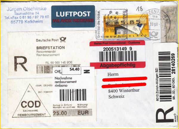 Ein portogerechtes Nachnahmeeinschreiben ins Ausland, eingeliefert über den manuellen Teil mit beiden Laben vom Automat, teils überklebt vom Schweizer Label, frankiert mit einer Automatenmarke mit Punkt - einer der wenigen Brief mit ATM mit Punkt vom ersten Tag vom Standort 02 (BZ 60 - Gutleutstrasse) Ein portogerechtes Nachnahmeeinschreiben ins Ausland, eingeliefert über den manuellen Teil mit beiden Laben vom Automat, teils überklebt vom Schweizer Label, frankiert mit einer Automatenmarke mit Punkt - einer der wenigen Brief mit ATM mit Punkt vom ersten Tag vom Standort 02 (BZ 60 - Gutleutstrasse)