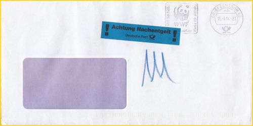 Standardbrief vom 15. Mai 2014 ohne Frankatur, versehen mit Blaustiftvermerk 111 (60 Cent fehlendes Porto plus 51 Cent Einziehungsentgelt) sowie den blauen Versuchsaufkleber aus der ersten Versuchsphase