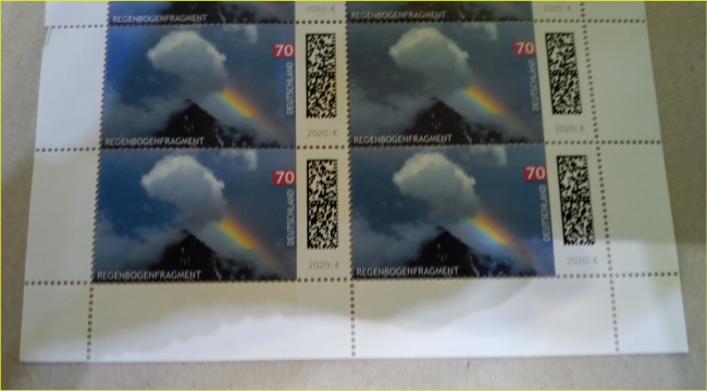 Bogenunterteil eines Probebogens mit dem Motiv Regenbogenfragment 70 Cent Bogenunterteil eines Probebogens mit dem Motiv Regenbogenfragment 70 Cent