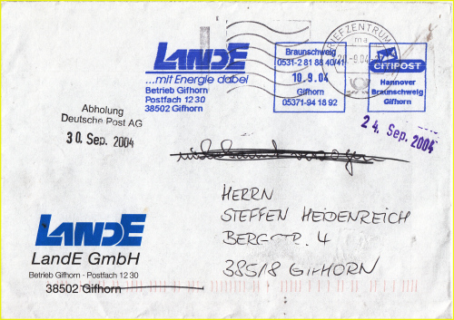 Privatpostsendung von Citipost Gifhorn, abgeschickt am 10. September 2004. Die Sendung war nicht zustellbar und landete bei der Gelben Post (20. September 2004), wurde kodiert, konnte aber auch nicht zugestellt werden. Da die Sendung keine Freimachung der Deutschen Post hatte, wurde sie zur Abholung für den Privatpostdienstleister bereitgestellt und am 30. September 2004 auch abgeholt Privatpostsendung von Citipost Gifhorn, abgeschickt am 10. September 2004. Die Sendung war nicht zustellbar und landete bei der Gelben Post (20. September 2004), wurde kodiert, konnte aber auch nicht zugestellt werden. Da die Sendung keine Freimachung der Deutschen Post hatte, wurde sie zur Abholung für den Privatpostdienstleister bereitgestellt und am 30. September 2004 auch abgeholt