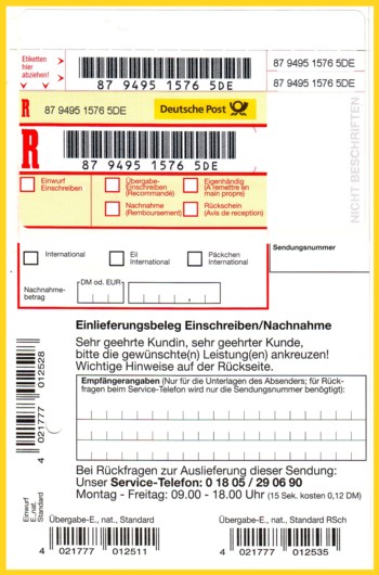 Eines von drei verschiedenen Einschreiblabel mit Einlieferungsschein in einem
