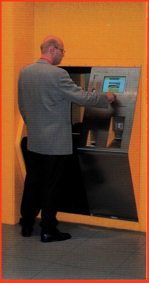 Das gleiche Gerät nur von vorne so wie es der Kunde gesehen hat