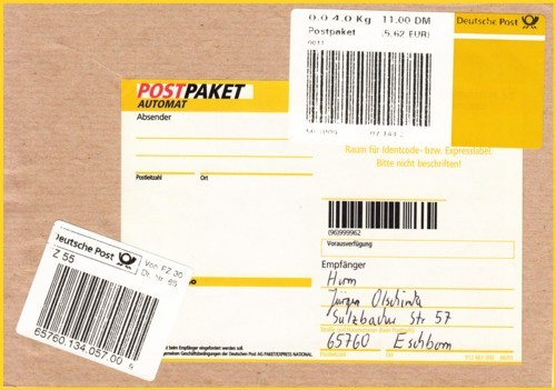 Postpaket aufgeliefert am 28. November 2001 in Hannover am dänsischen  Automat mit speziellen Automantevordruckformular und entsprechenden Label aus dem Automat