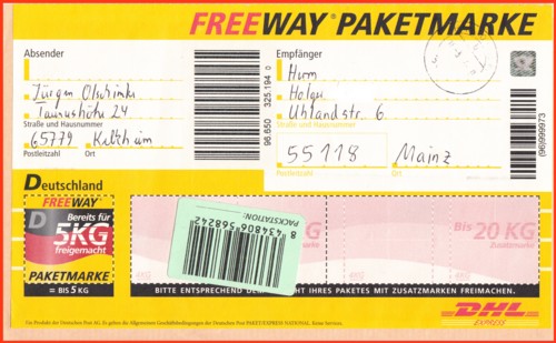 Ein Paket an eine Hausanschrift im Versuchsgebiet in Mainz, daß an eine dortige Packstation umgeleitet wurde und über die grüne Benachrichtigungskarte dem Kunden mitgeteilt wurde