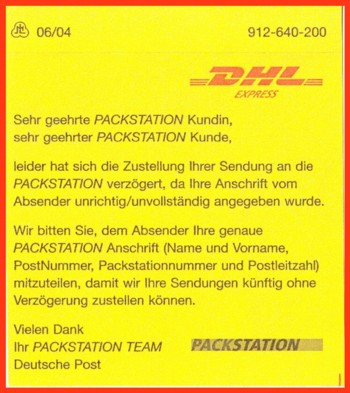 Postaufkleber von DHL aus dem Frachtpostbereich für Päckchen und Pakete an Packstationeen, die beispielsweise mangels fehlender Kundennummer zu Laufzeitverzögerungen geführt haben Postaufkleber von DHL aus dem Frachtpostbereich für Päckchen und Pakete an Packstationeen, die beispielsweise mangels fehlender Kundennummer zu Laufzeitverzögerungen geführt haben